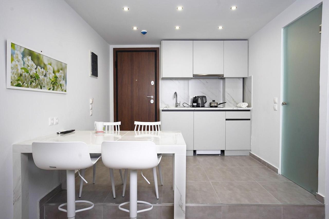 Tip - Top Suites Athén Kültér fotó