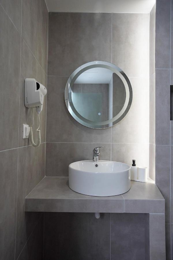 Tip - Top Suites Athén Kültér fotó