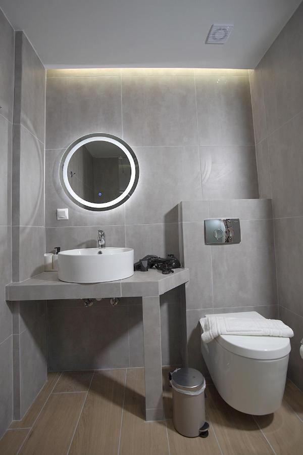 Tip - Top Suites Athén Kültér fotó