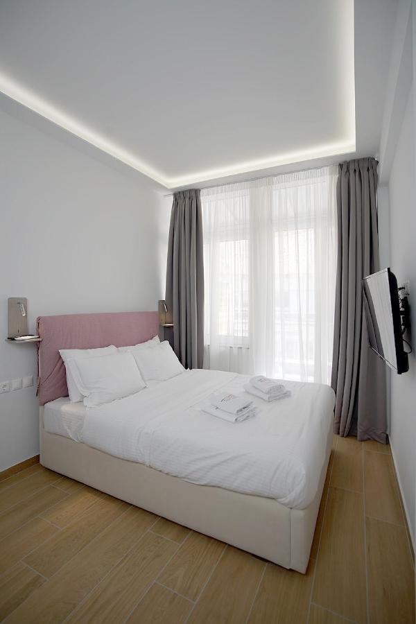 Tip - Top Suites Athén Kültér fotó