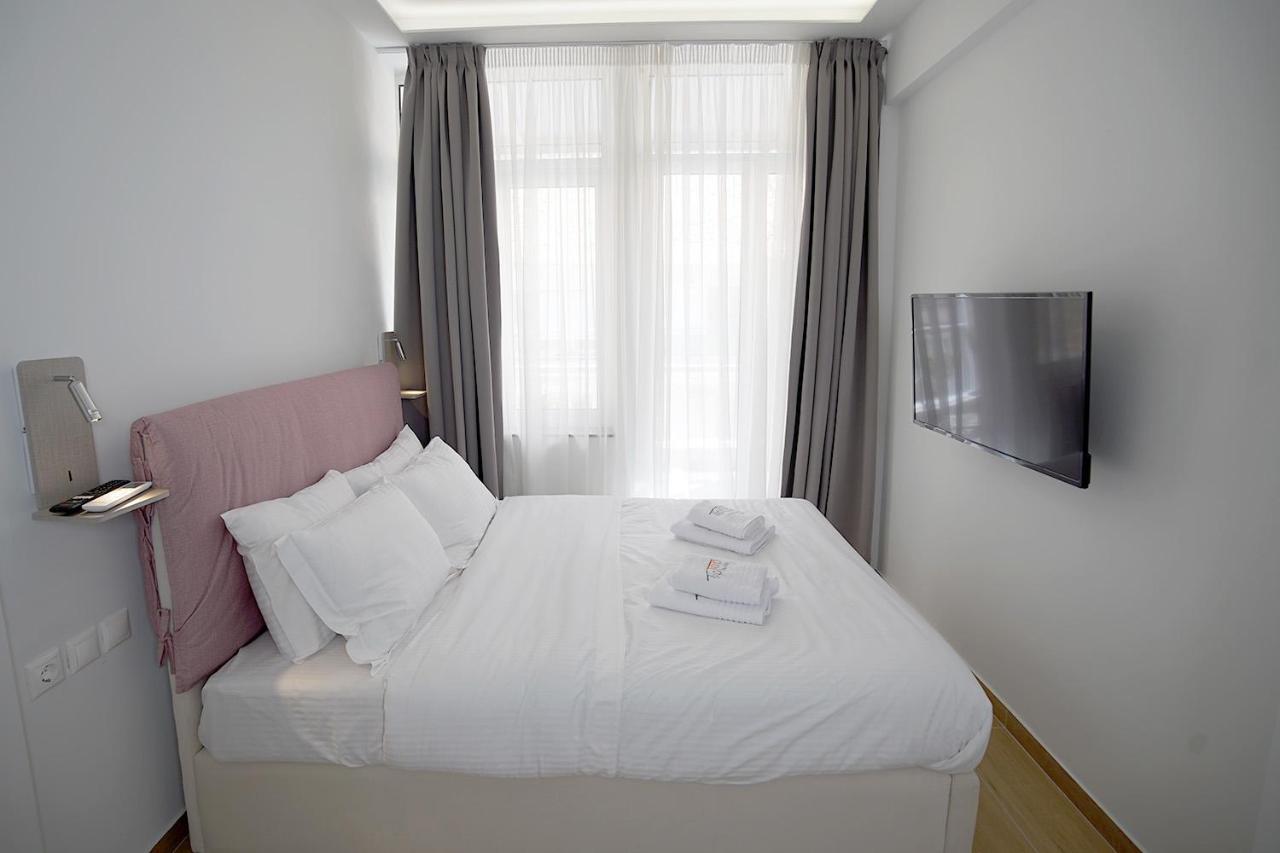 Tip - Top Suites Athén Kültér fotó