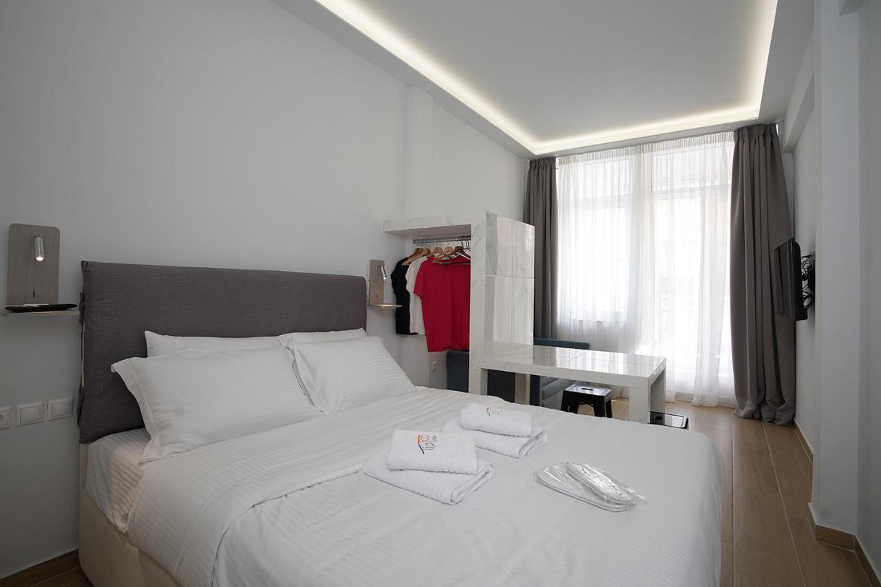 Tip - Top Suites Athén Kültér fotó
